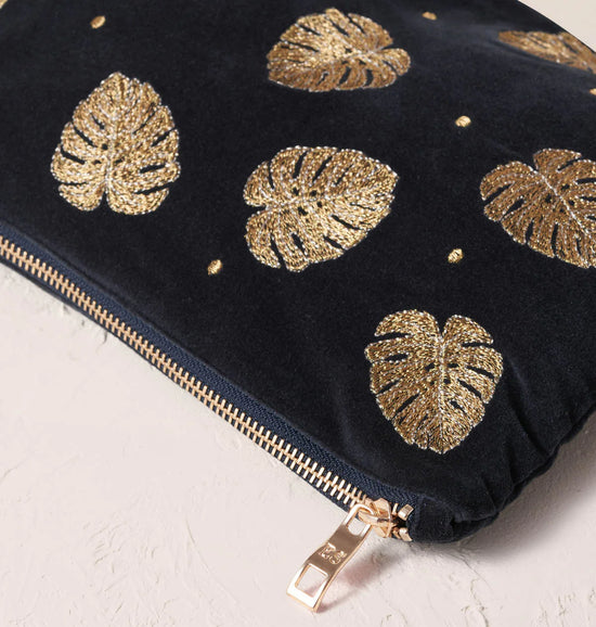 GOLD JUNGLE LEAF CHARCOAL VELVET EVERYDAY POUCH