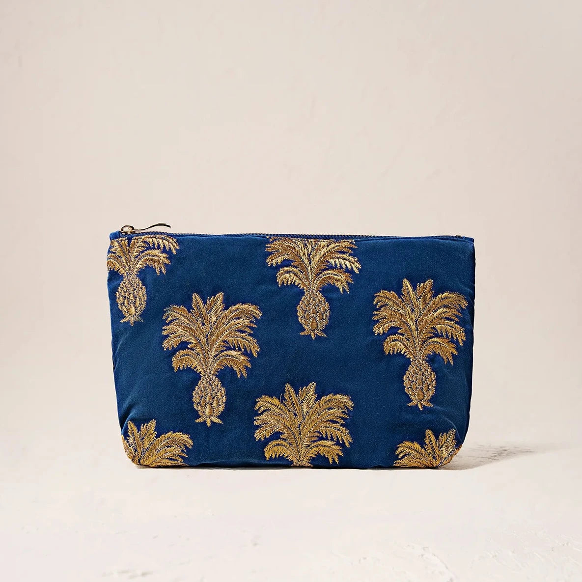 PINEAPPLE EVERYDAY COBALT VELVET POUCH