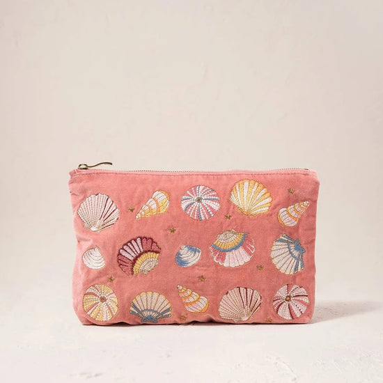 SEASHELL CORAL VELVET EVERYDAY POUCH